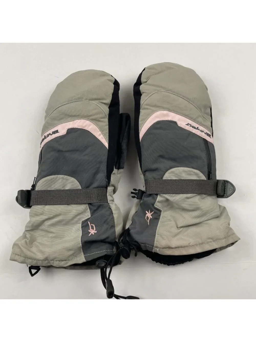 Dakine Sequoia Gore-Tex Ski/Snowboard Mittens Women’s M Nylon PVC Palms Gray